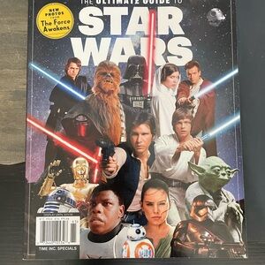 Star Wars Ultimate Guide with Multicolor Lightsabers